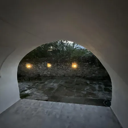 Nyaraló Vλ 'liodentro' *