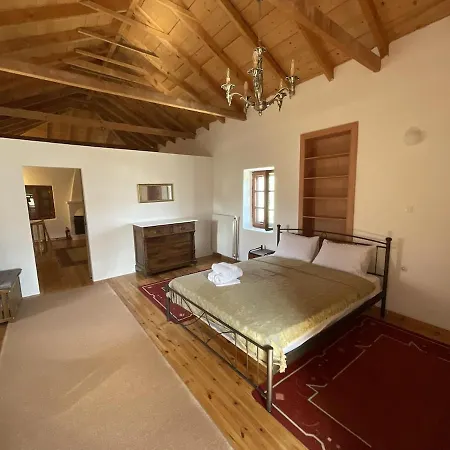 VΛ Village house 'Liodentro'