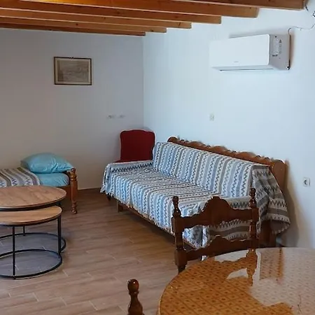 Holiday home Vλ 'liodentro' Stefania