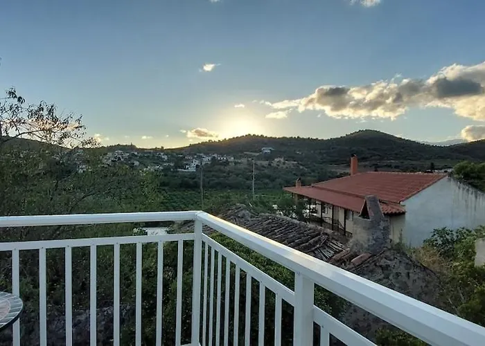 Vλ Village House 'Liodentro' *