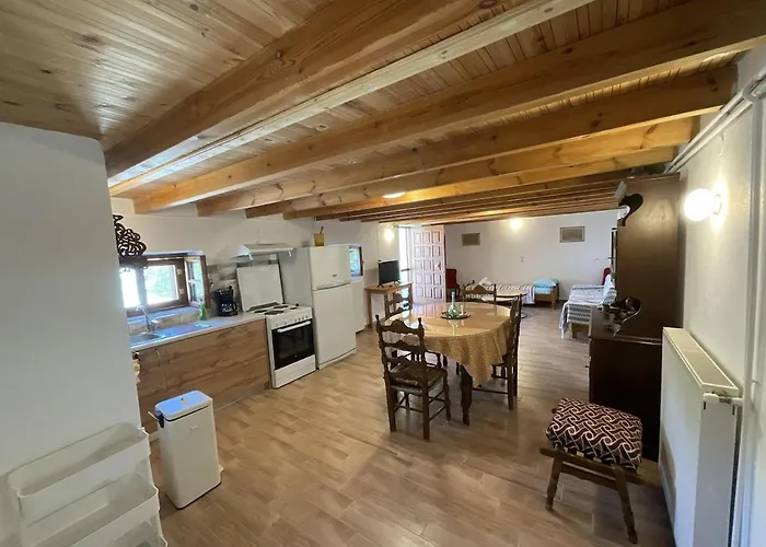 Vλ Village House 'Liodentro' *